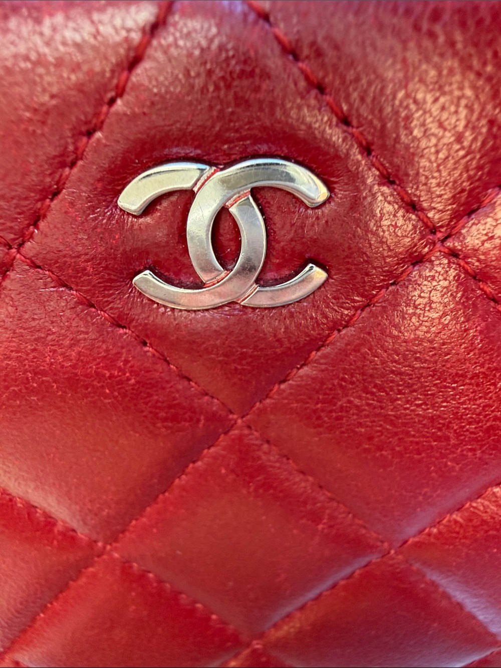 CHANEL Authenticated Quilted Caviar Leather Zip-Around Wallet in Burgundy/red - Picture 5 of 17
